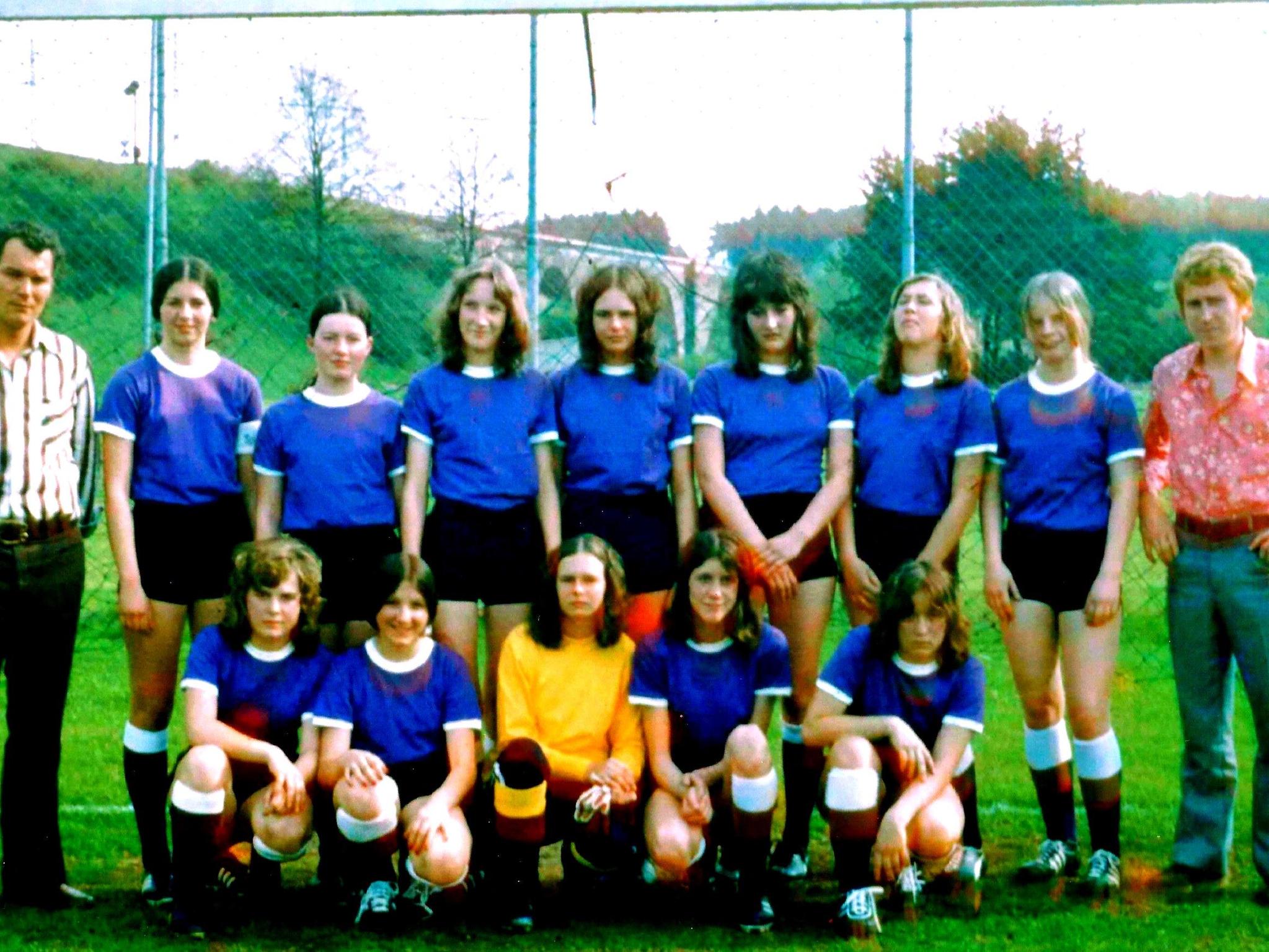 Frauenfußball-Mannschaft, 1970er Jahre